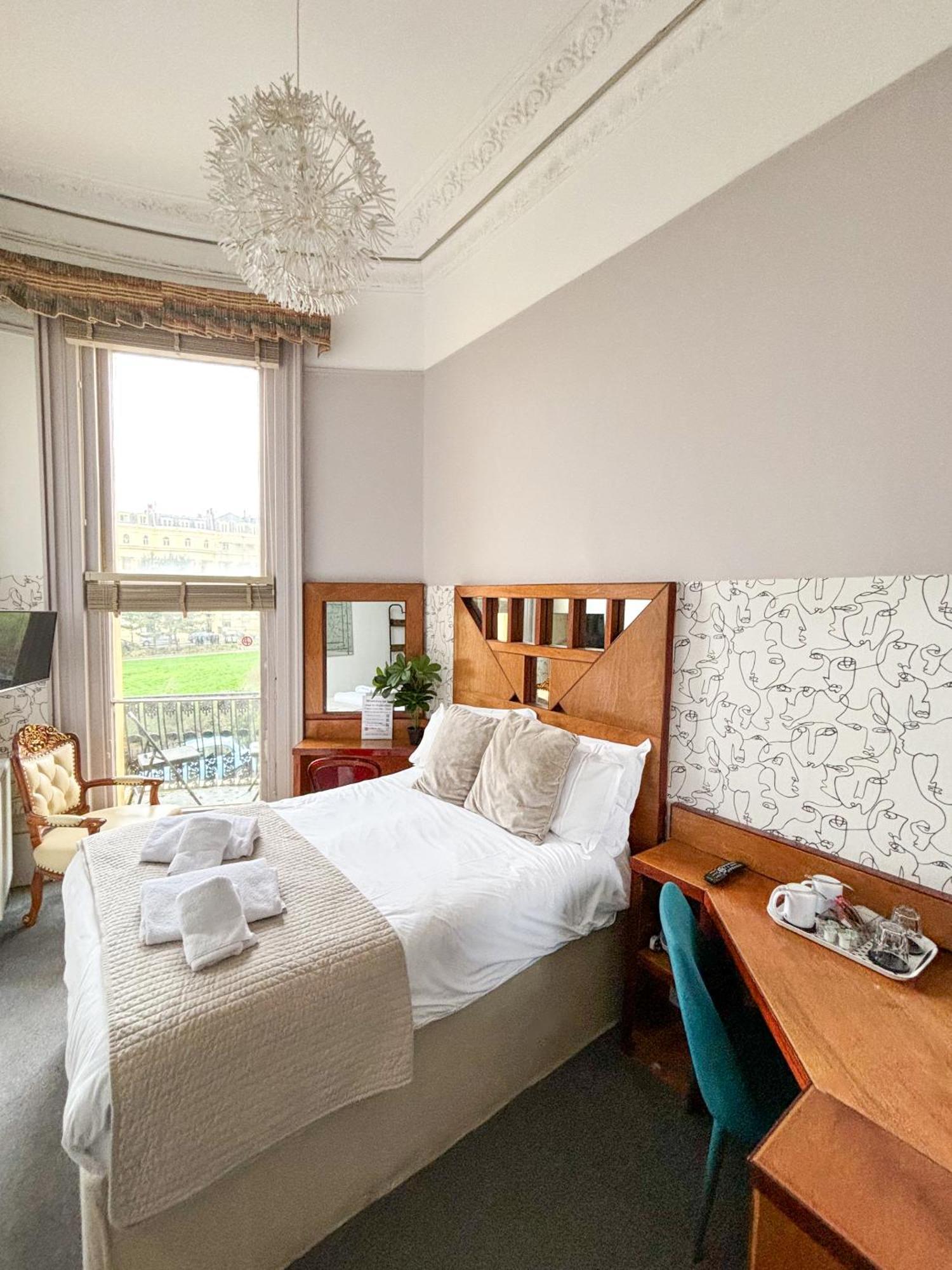 X Hotel Brunswick Square Brighton Dış mekan fotoğraf